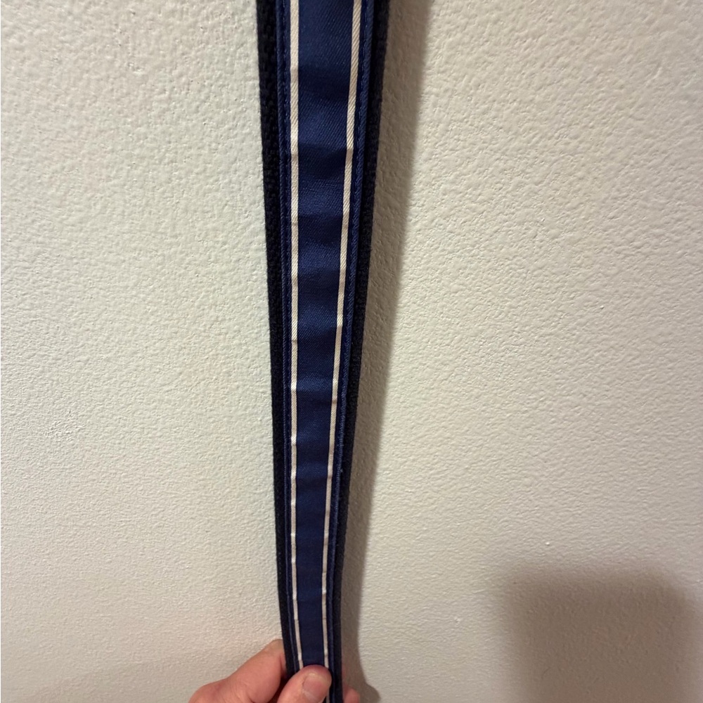 Vineyard Vines Hook Belt Men’s Size 38 Blue Stripe Leather Whale Logo